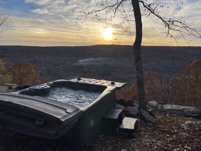 Mountainside Spa With View’s 