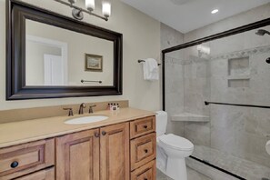 Combined shower/bathtub, hair dryer, towels - Beach Club Villa 12 by Wild Dunes, Oceanfront Condo (Isle of Palms)