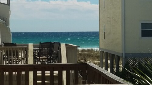 Strandhaus nur Schritte zum Strand mit Meerblick