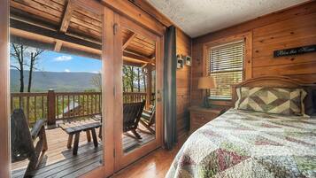 5 sovrum, strykjärn/strykbräda, gratis wi-fi och sängkläder