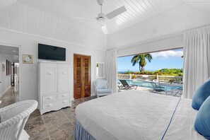 3 bedrooms, desk, iron/ironing board, free WiFi - New Listing! Staffed Private Villa/Majestic Ocean View/Pool/10 min Beach/WiFi (Montego Bay)