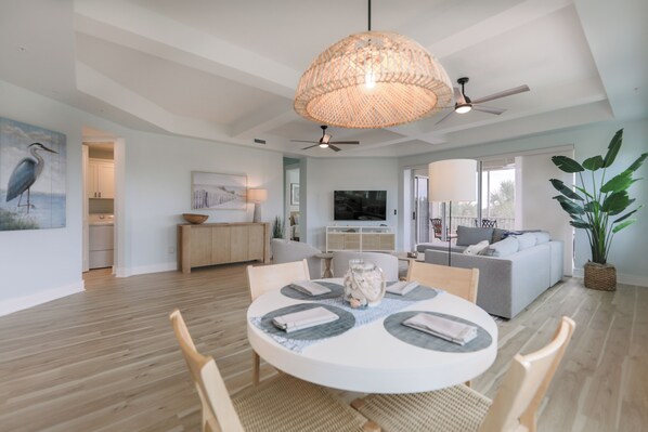 Een flatscreentelevisie