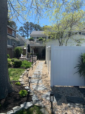 Property grounds - Walking Distance to Ocean/Beaches, Heated/Saltwater pool-pool open 4/1-11/1 (Rehoboth Beach)