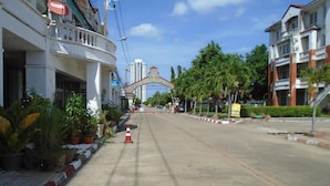 Property entrance - Tik's Place Guests House (Cha-am)