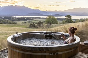 Baignoire à remous extérieure