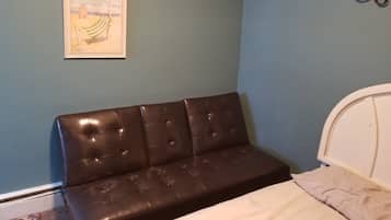 2 bedrooms, WiFi (free)