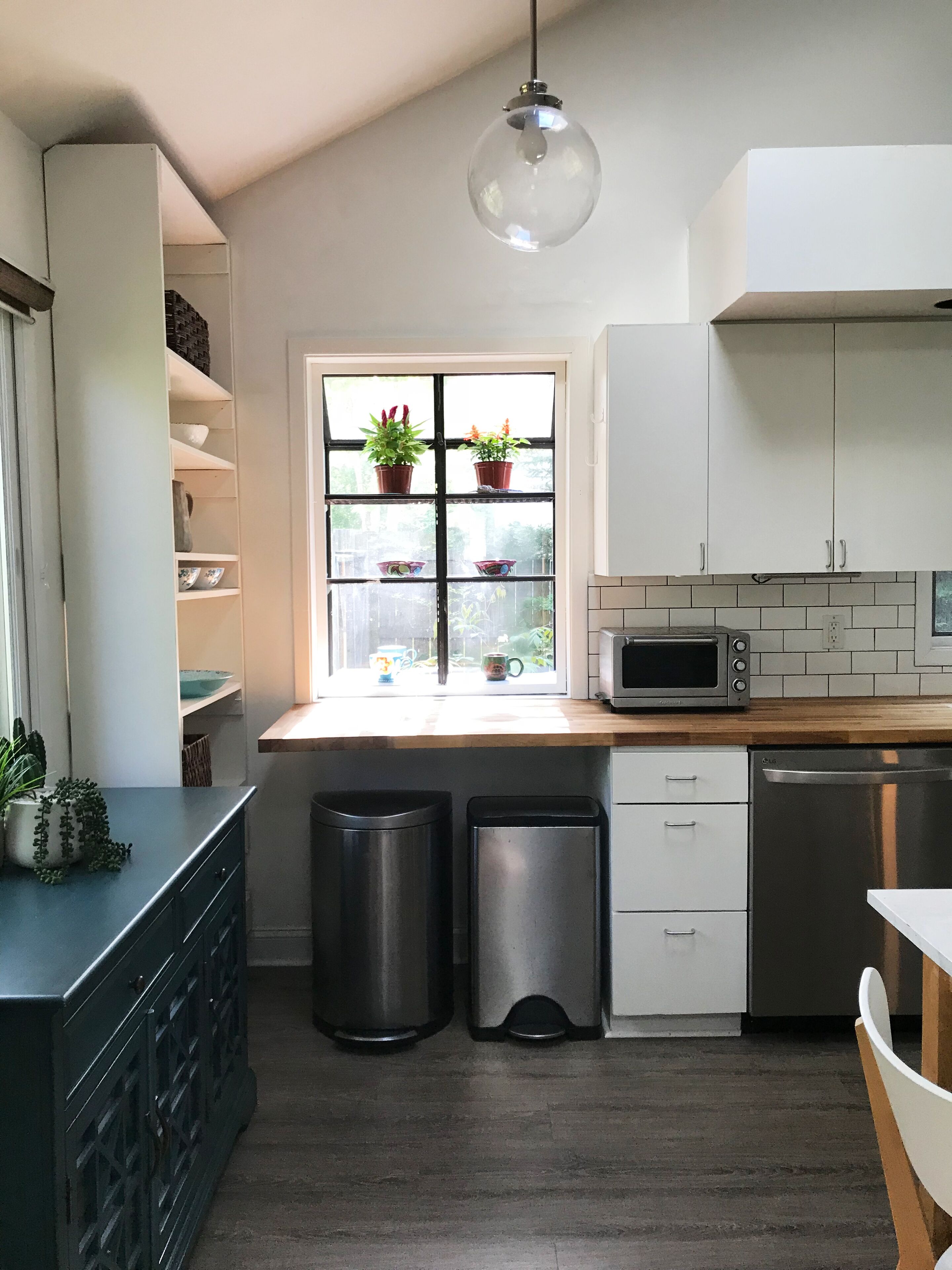 冰箱、微波炉、烤箱、炉灶