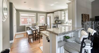 Upea sijainti Old Mill District!♥ Aidattu takapiha, ♥ Lemmikkiystävällinen!