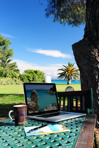 Luxurius costal villa in Pefkohori Chalkidiki