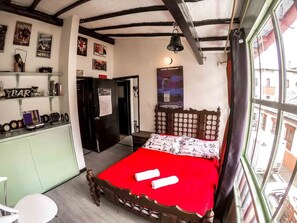 2 habitaciones, wifi y ropa de cama 