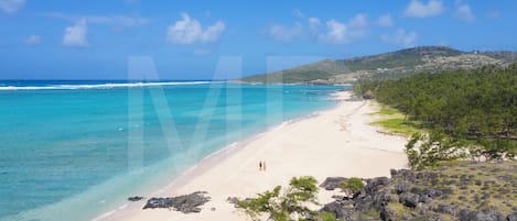 Playa en los alrededores