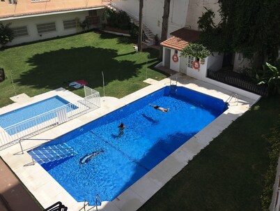 Playamar Torremolinos beautiful and bright apartment next to the beach 