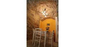 Dining - CANTINA apartment with sea view terrace (Terzorio)