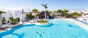 Lux 3BD vila with heated pool