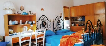 Beautiful room in the center of Milis!!!<br><br> ♥ 10 minutes from the sea ♥
