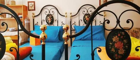 1 bedroom, iron/ironing board, bed sheets