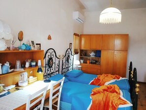 1 bedroom, iron/ironing board, bed sheets