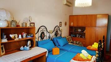 1 bedroom, iron/ironing board, bed sheets