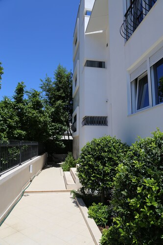 New modern 1 Bed apartment M in Tivat old harbour very near Porto Montenegro