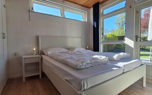3 makuuhuonetta, internet, vuodevaatteet