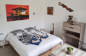 1 sovrum, strykjärn/strykbräda, internet och sängkläder