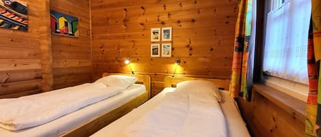 3 habitaciones, internet y ropa de cama
