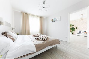 1 chambre, fer et planche Ă repasser, Wi-Fi, draps fournis