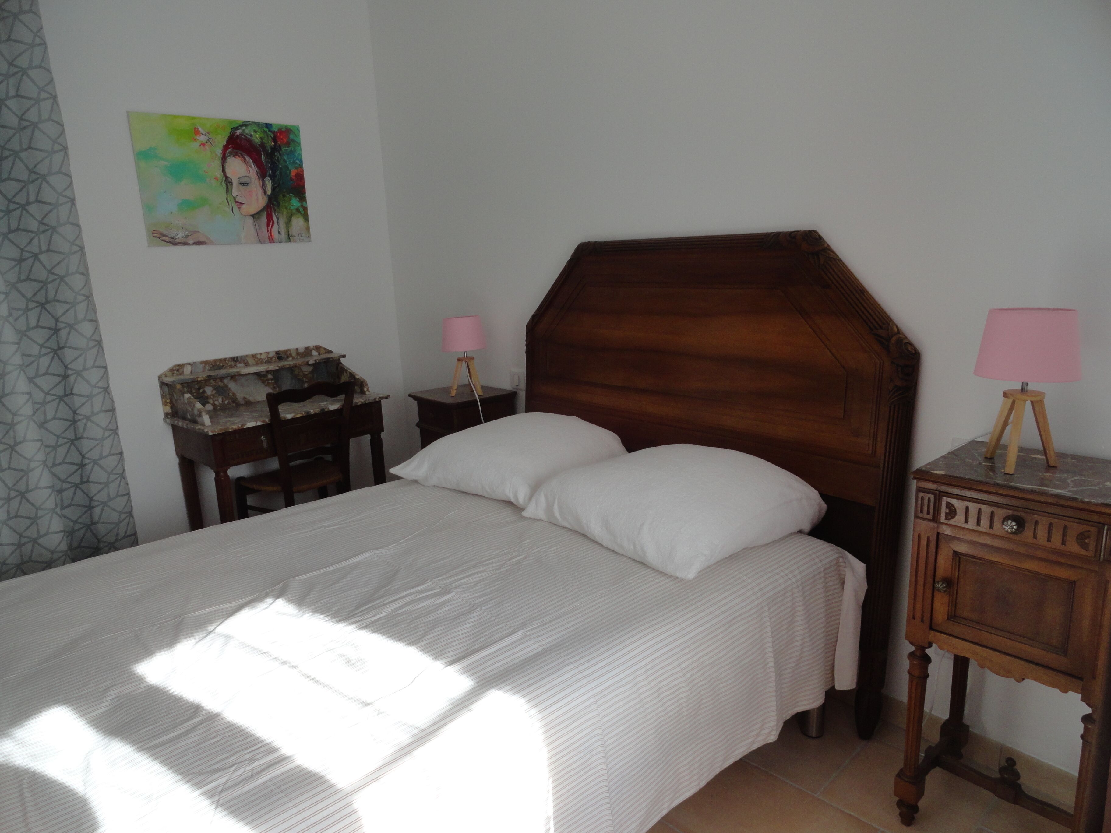 2 chambres, fer et planche à repasser, lit parapluie, Wi-Fi gratuit