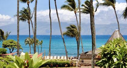 ** LUXURUSUS NEWLY REMODELED & GORGEOUS ** ULKOPUOLISTEN OCEAN & MOLOKAI VIEWS