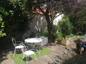 Buiten dineren