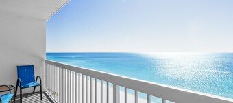 Newly Renovated!  March Discount!  Direct Beachfront!  🌞