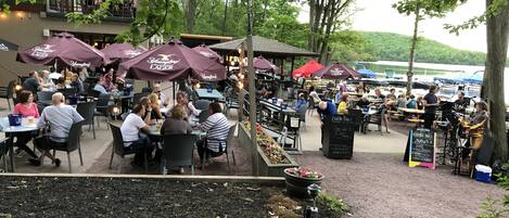 Restauration extérieure