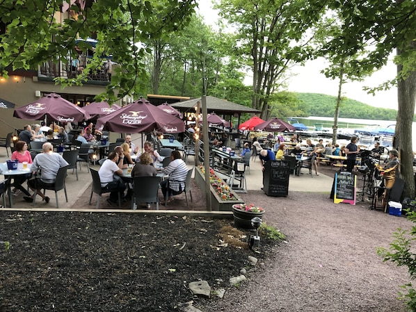 Restauration extérieure