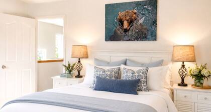 3 Bed 2.5 Bath House & Save 100 dollars a day on Car Rental