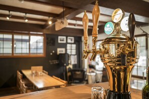 Bar (in der Unterkunft)