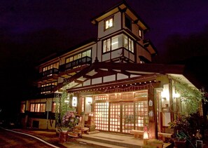 Front of property - evening/night - Shirakaba (Nozawaonsen)