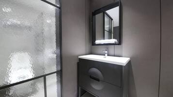 Shower, free toiletries, hair dryer, bathrobes