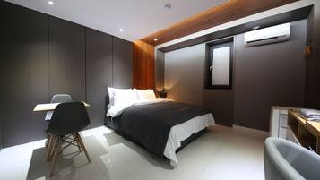 Suite (Air purifier, Netflix) | Premium bedding, soundproofing, free WiFi
