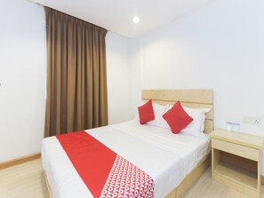 Standard Double Room, 1 Double Bed | Desk, free WiFi
