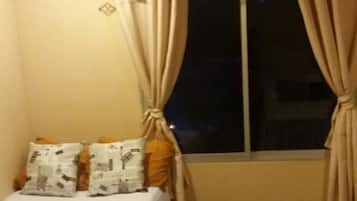 1 bedroom, desk, free WiFi