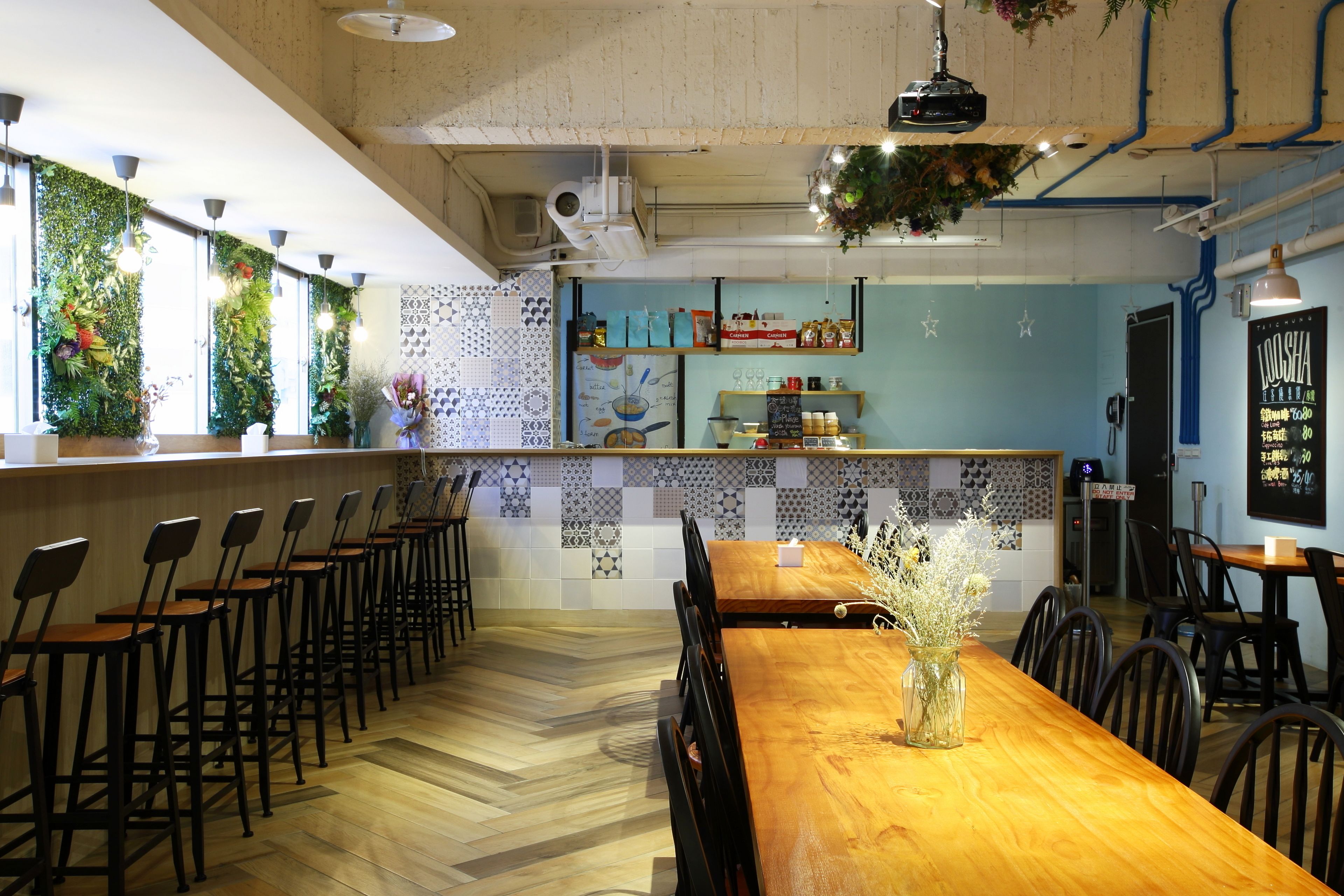 Photo - Loosha Hostel