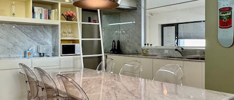 Appartement, 3 chambres, cuisine