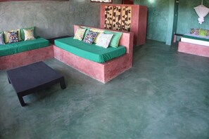 Comfort Quadruple Room, Ground Floor | Living area