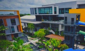 Aire de jeux - extérieure