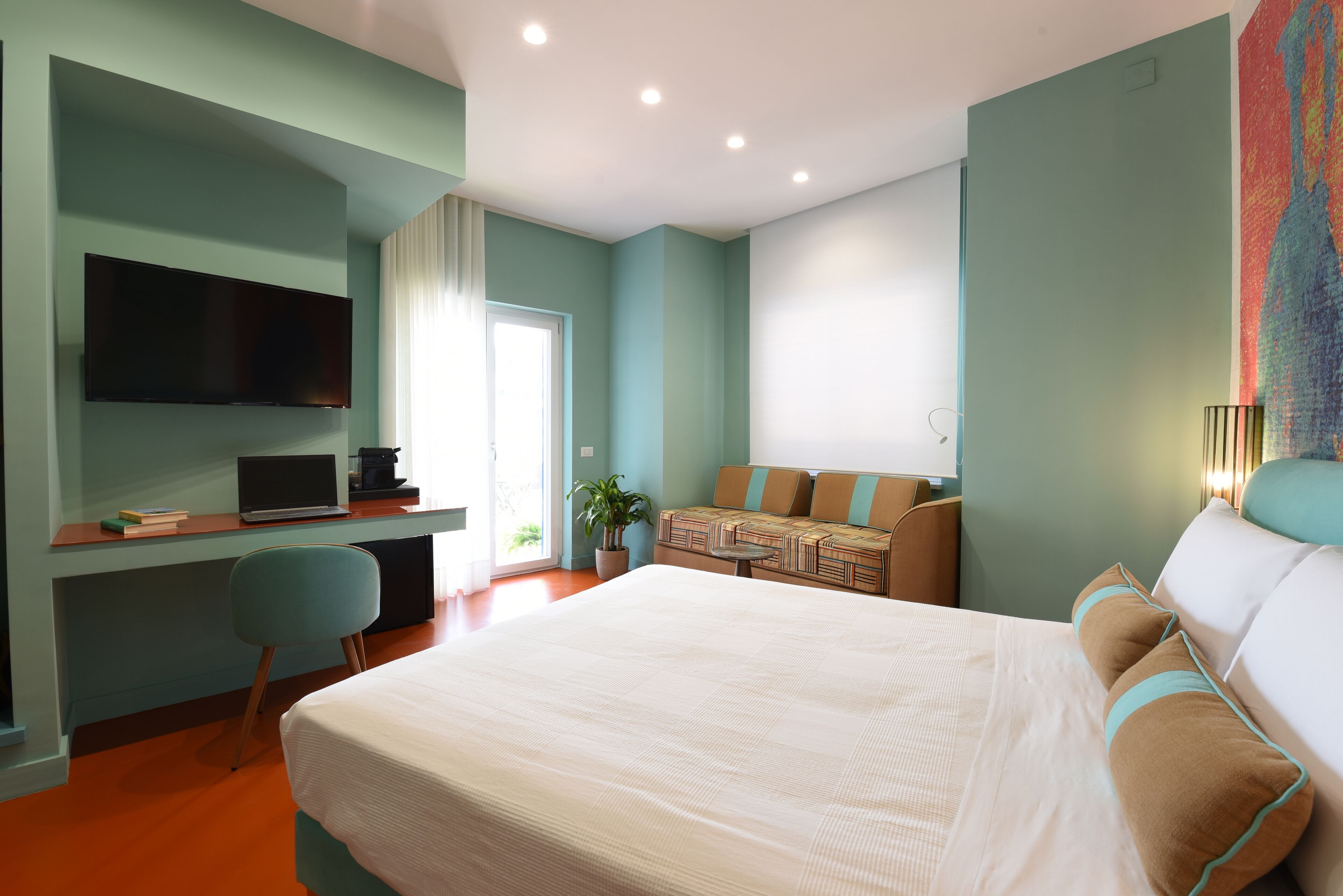 POMPEI | 1 bedroom, premium bedding, down comforters, minibar