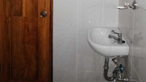 Villa, 1 dobbeltseng | Bad | Dusj og toalettartikler (inkludert)