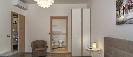 Chambre Triple | Rideaux occultants, Wi-Fi gratuit, draps fournis