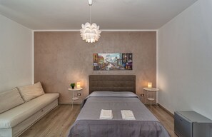 Cortinas blackout, wifi gratis y ropa de cama 