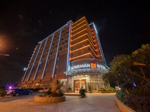 Front of property - evening/night - Ramada Encore by Wyndham Foshan Lishui (Foshan)