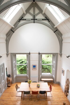 Maison mitoyenne Premium, plusieurs lits, non-fumeur, vue colline | Salle de séjour